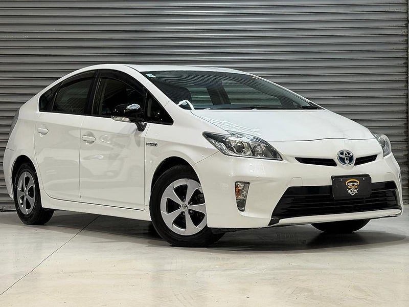 2015 Toyota Prius S Limited