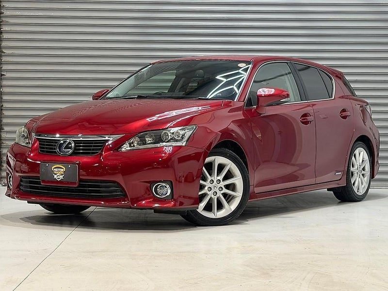 2013 Lexus CT 200h Leather Package Limited, photo 2