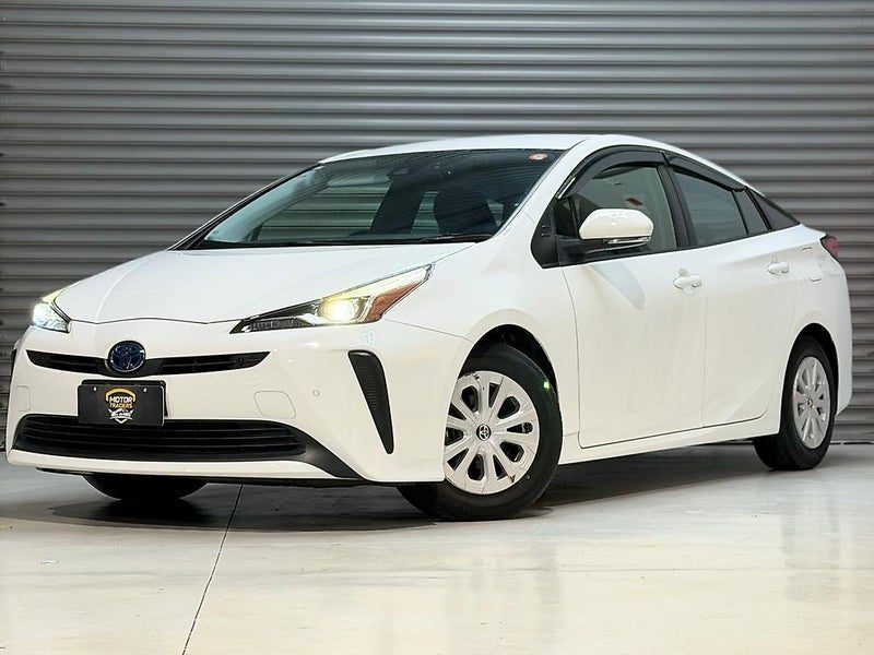 2021 Toyota Prius S **AUCTION GRADE 4.5**, photo 2