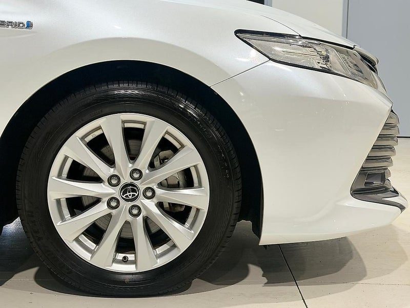 2017 Toyota Camry Hybrid, photo 3