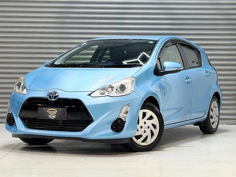 2015 Toyota Aqua S Grade, photo 3
