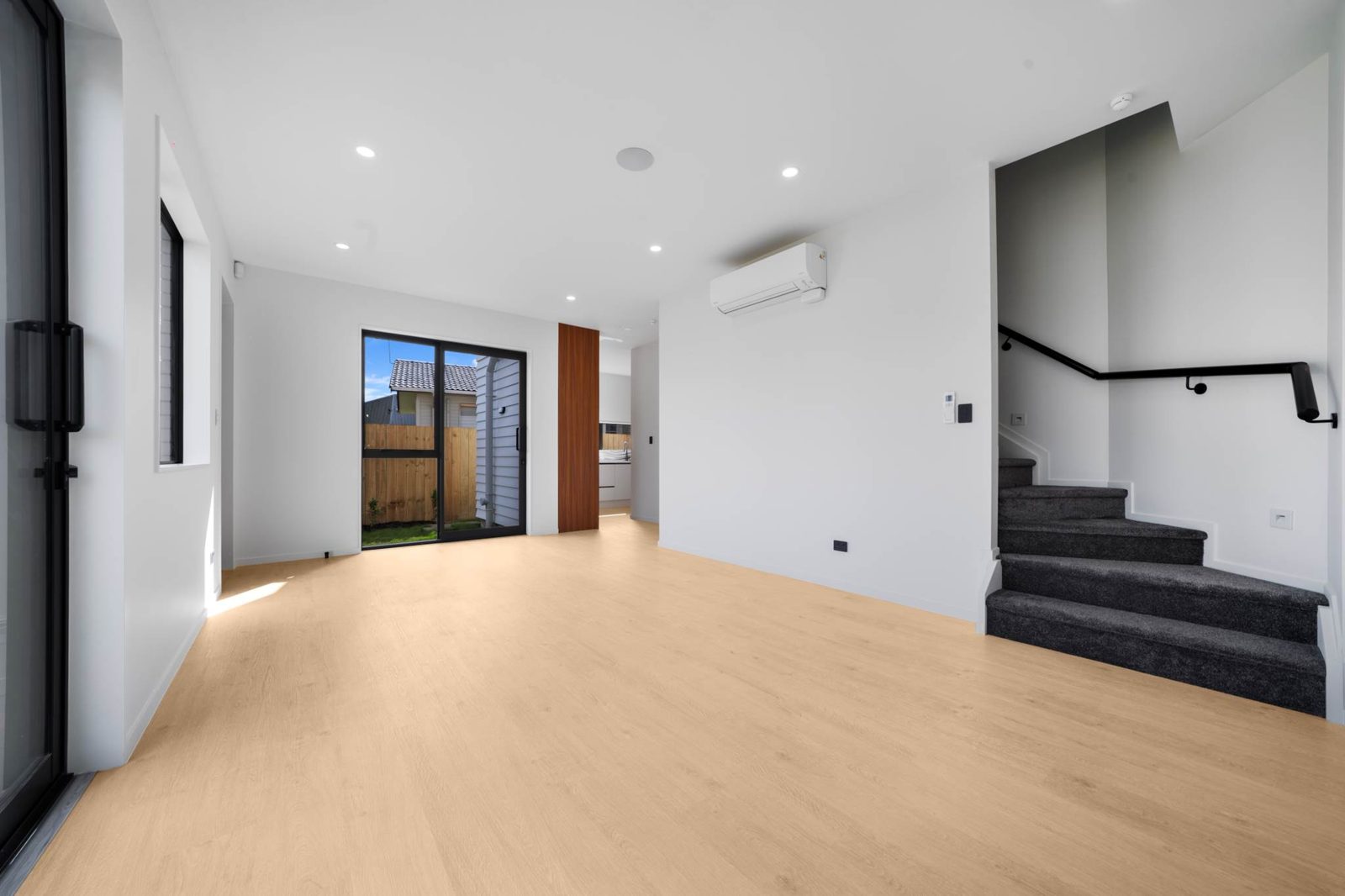 61A Kairanga Street, Mangere East, photo 2
