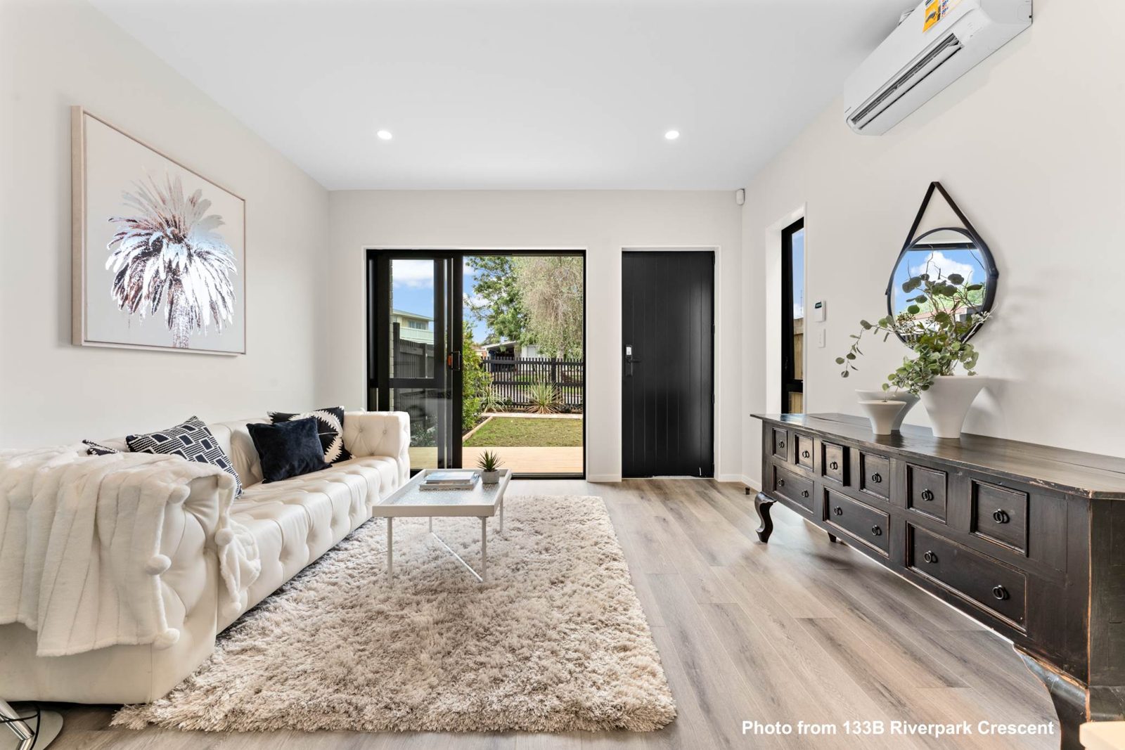 133D Riverpark Crescent, Henderson, photo 3