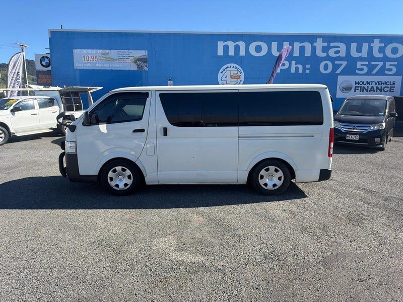 2019 Toyota Hiace Regius Ace, photo 3