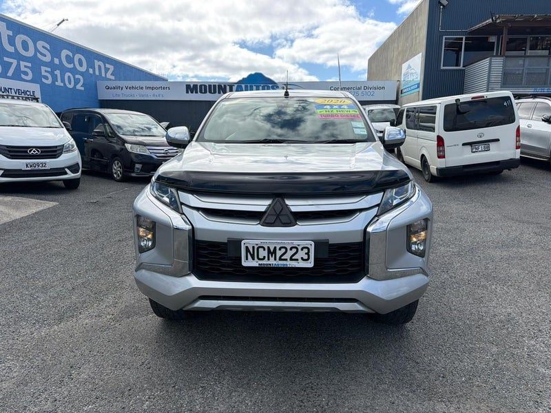 2020 Mitsubishi Triton DC GLXR 6AT 2.4D/4WD, photo 3