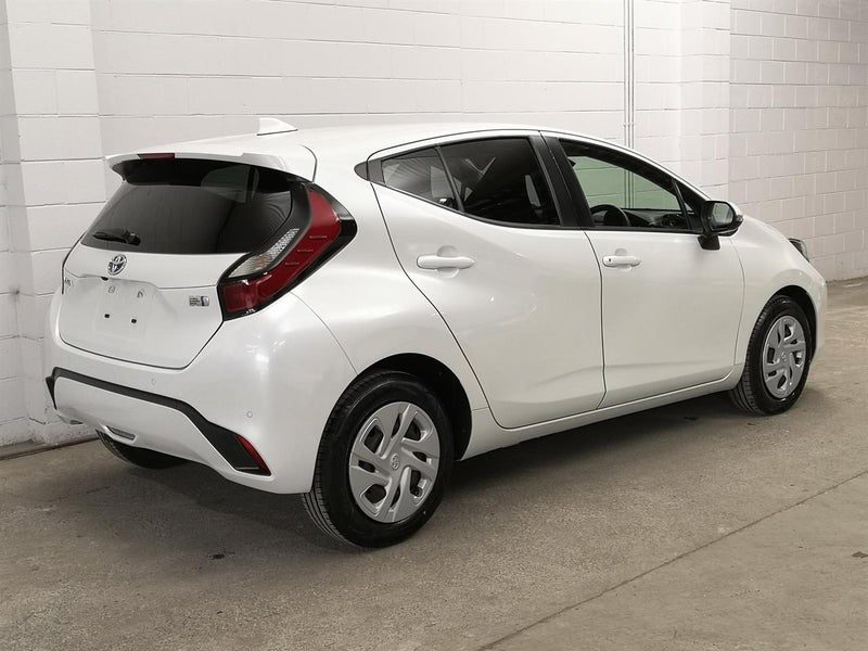 2022 Toyota Aqua New Shape G Keyless spec Camchain, photo 2