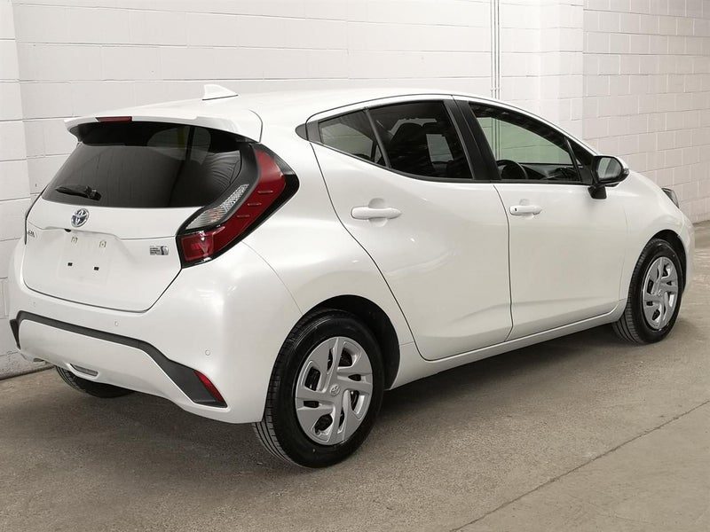 2022 Toyota Aqua Newshape Camchain, Nice and tidy, photo 2
