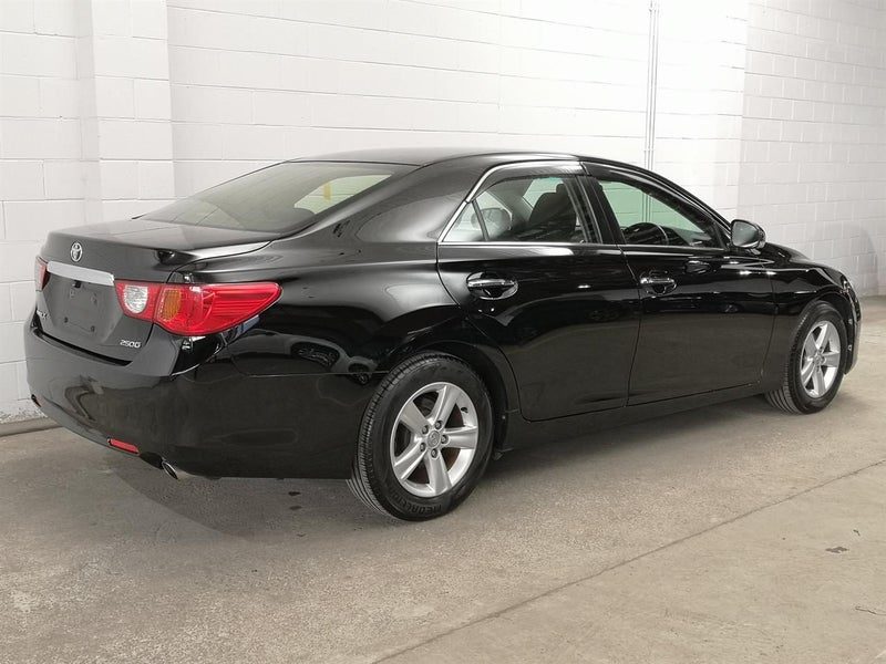2012 Toyota Mark-X 2.5 V6 Newshape, with camera, photo 2