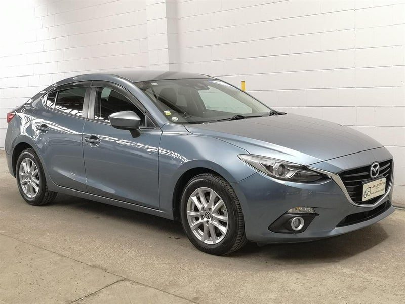 2015 Mazda Axela