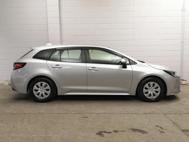 2021 Toyota Corolla Touring, Camchain, G-X Spec, photo 3