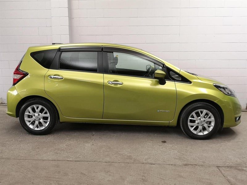 2016 Nissan Note Medalist, Super low ks, as new, photo 3