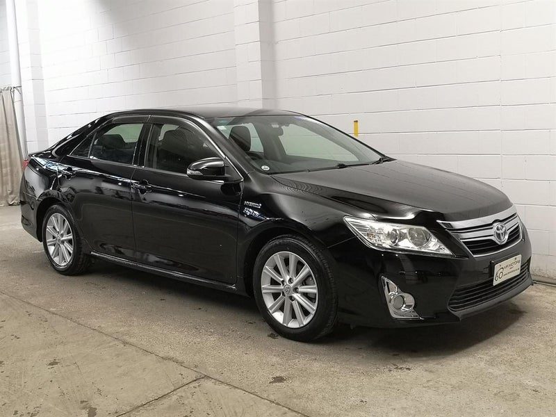 2012 Toyota Camry Hybrid G Spec low km as New