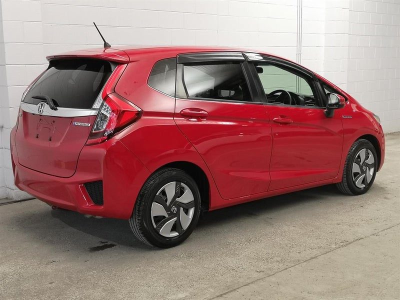 2014 Honda Fit Hybrid, low kms, very tidy, photo 2