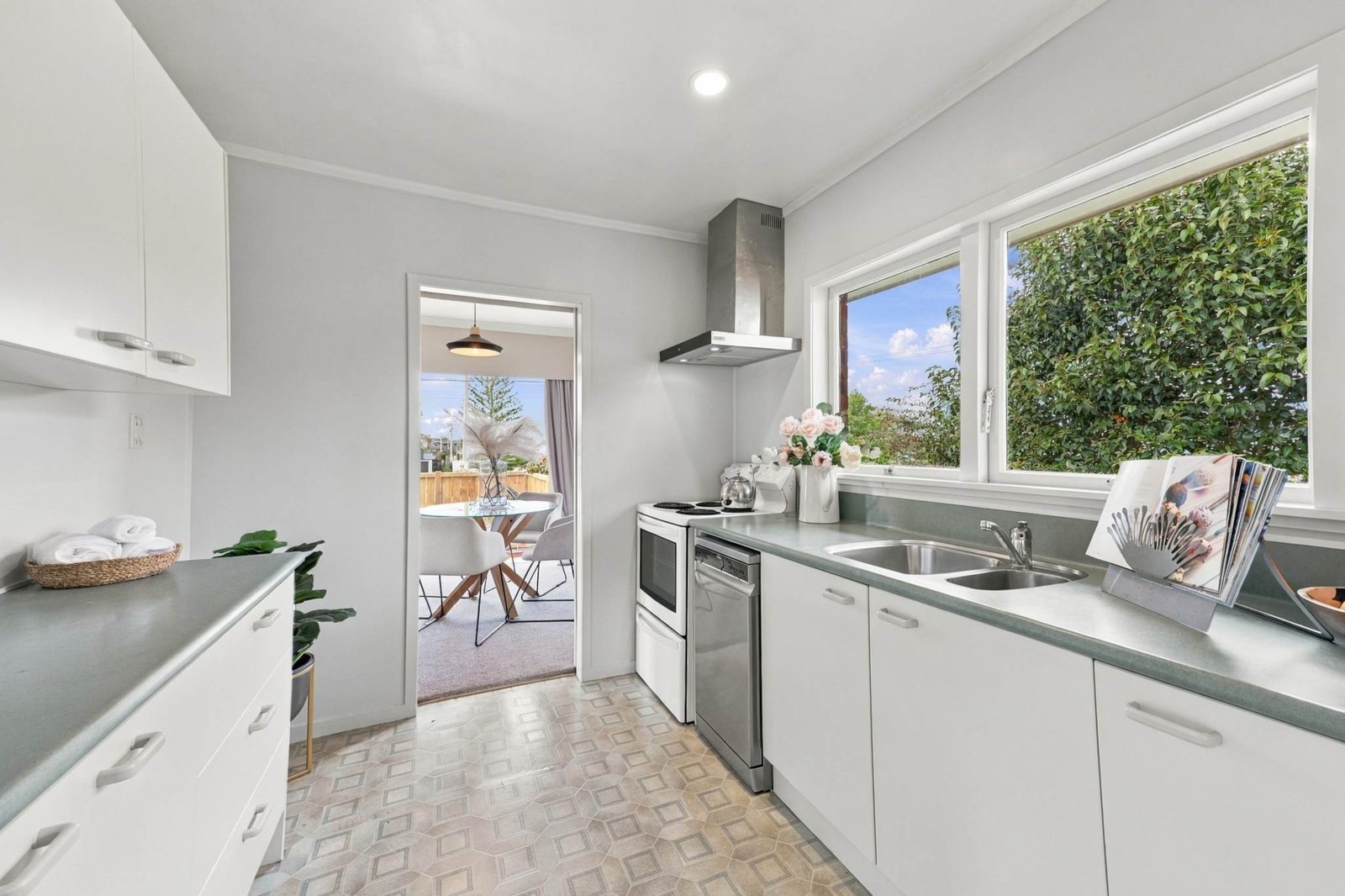 1/5 Gordon Avenue, Forrest Hill, photo 3