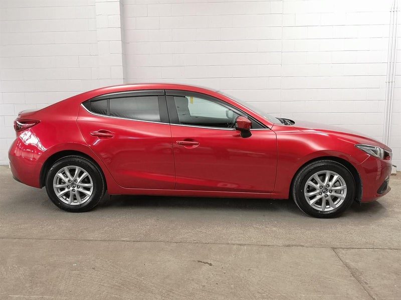 2014 Mazda Axela, photo 3
