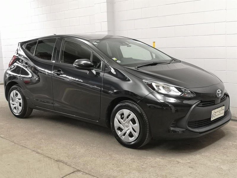 2022 Toyota Aqua New Shape G Keyless spec Camchain