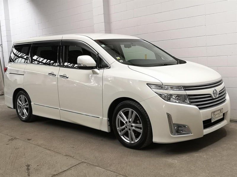 2013 Nissan Elgrand Highway Star