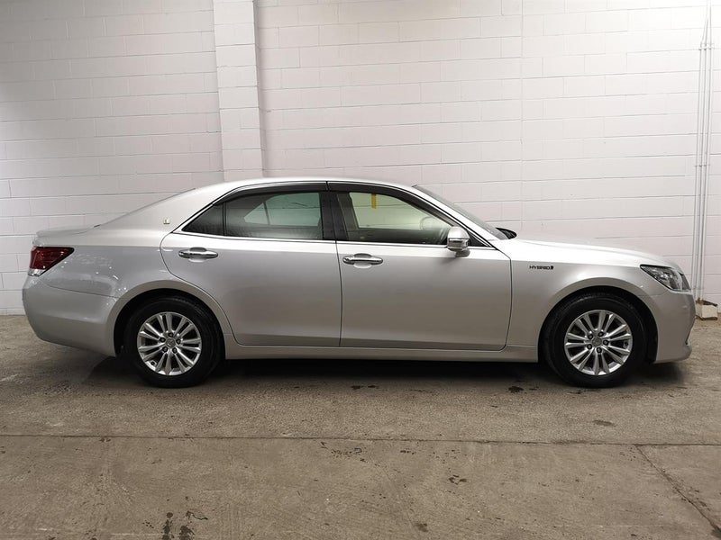 2013 Toyota Crown ROYAL SALOON HYBRID, photo 3