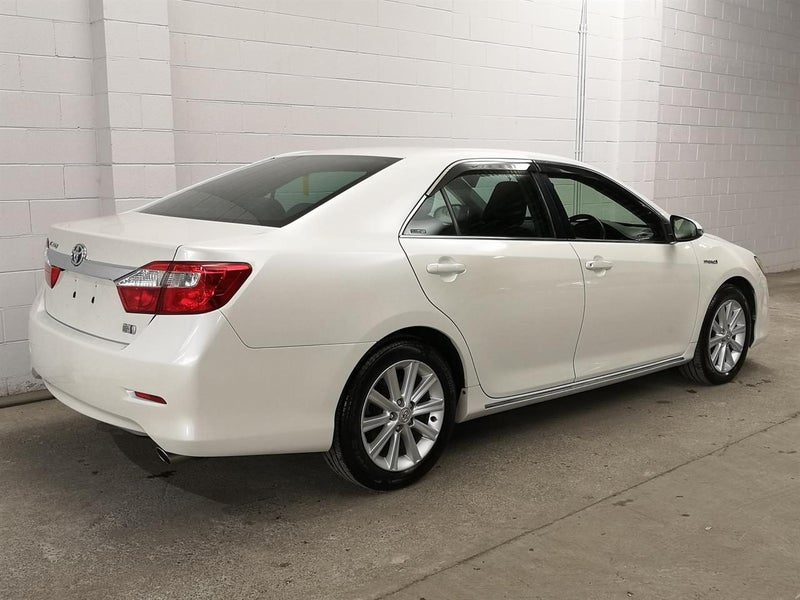 2013 Toyota Camry G, photo 2