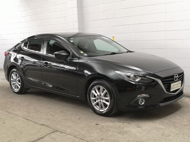 2014 Mazda Axela