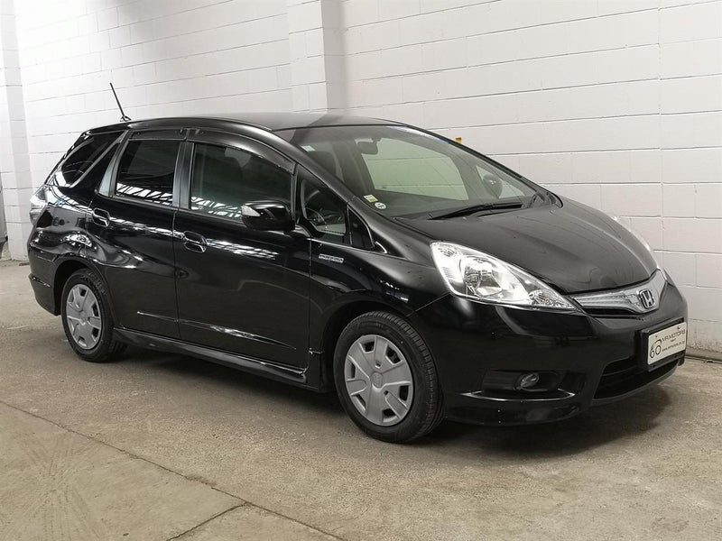 2013 Honda Fit Shuttle,Leather Pack,Super tidy