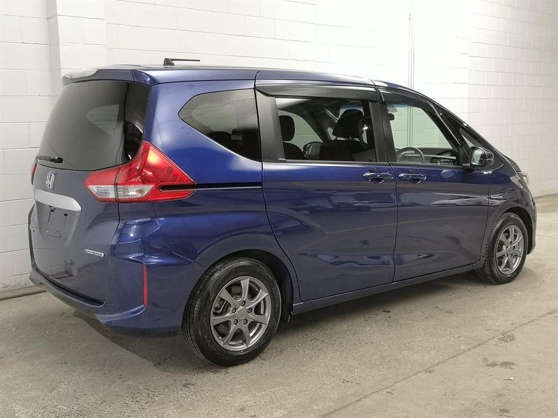 2017 Honda Freed 7 seater, camchain, high spec, photo 2