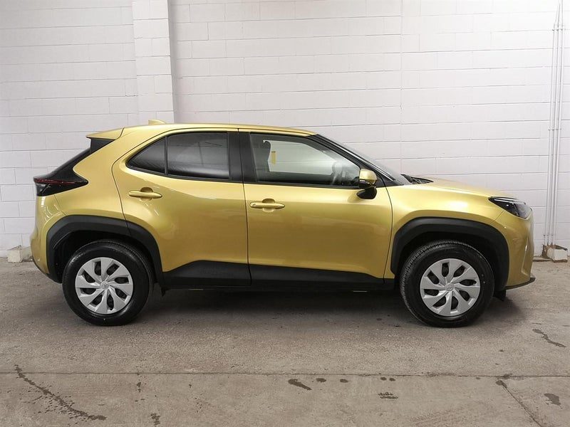 2022 Toyota Yaris Cross Hybrid, photo 3