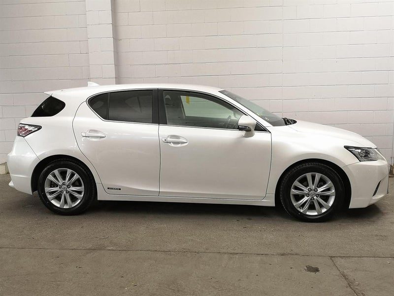 2016 Lexus CT 200h, photo 3