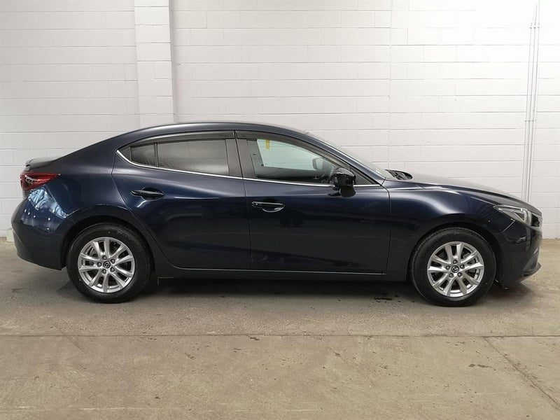 2013 Mazda Axela, photo 3