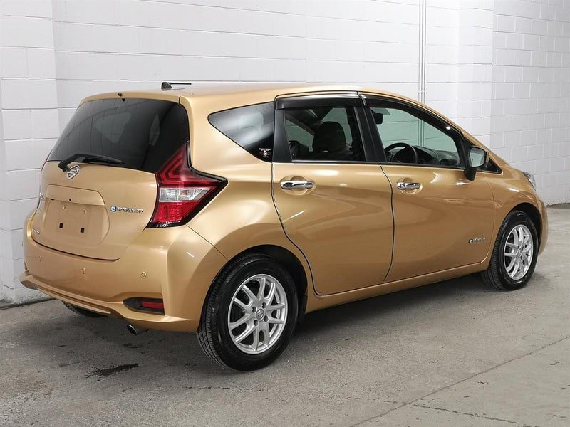 2017 Nissan Note Medalist, Super low ks, as new, photo 2