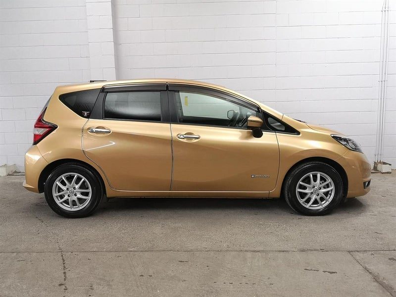 2017 Nissan Note Medalist, Super low ks, as new, photo 3