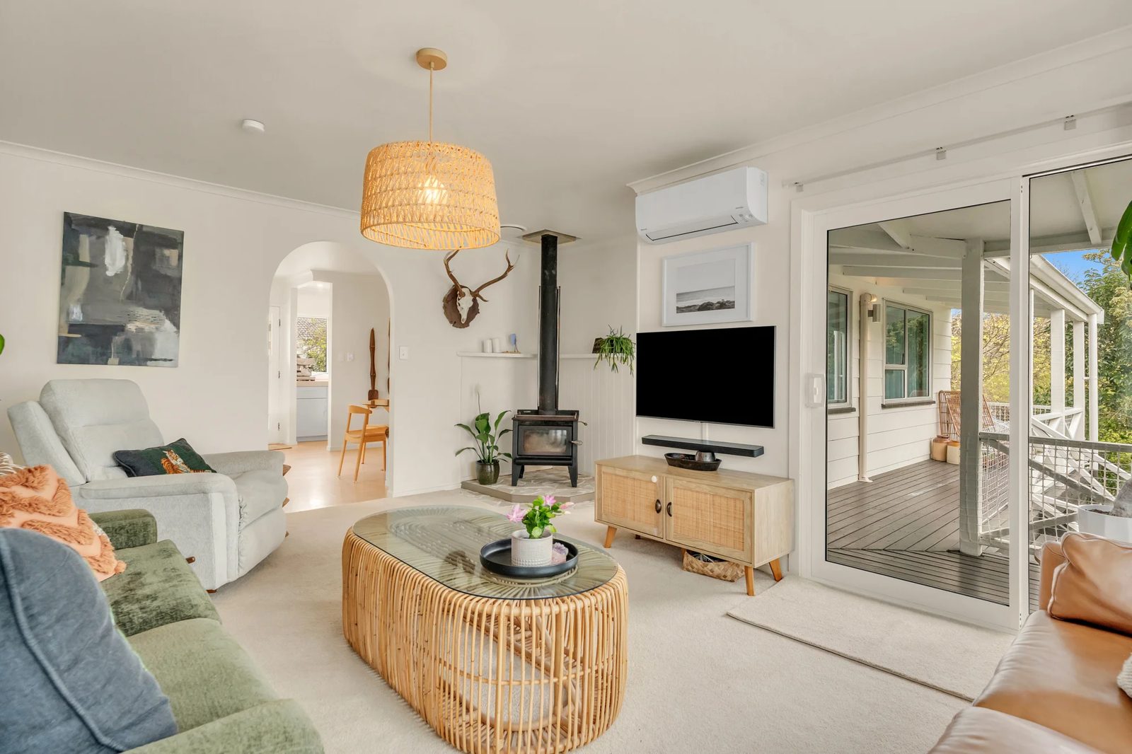 8 Charnley Grove, Glenfield, photo 3