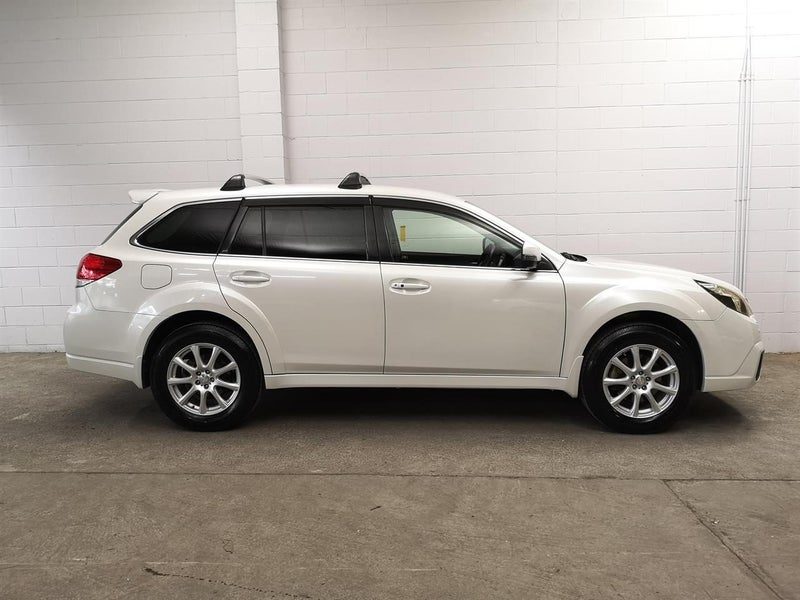 2013 Subaru Outback Full leather nice n tidy, photo 3
