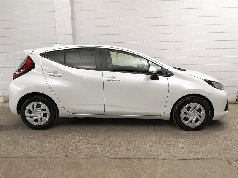 2022 Toyota Aqua New Shape G Keyless spec Camchain, photo 3