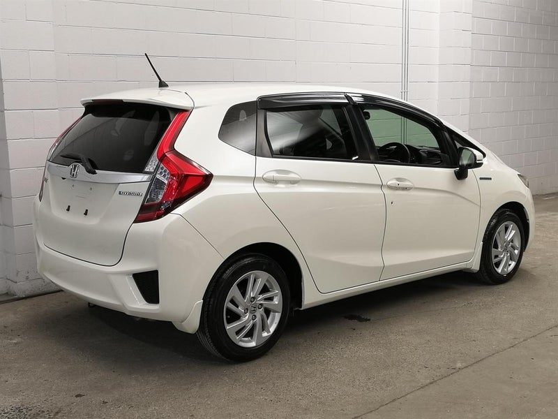 2013 Honda Fit Hybrid, camchain, nice n tidy, photo 2