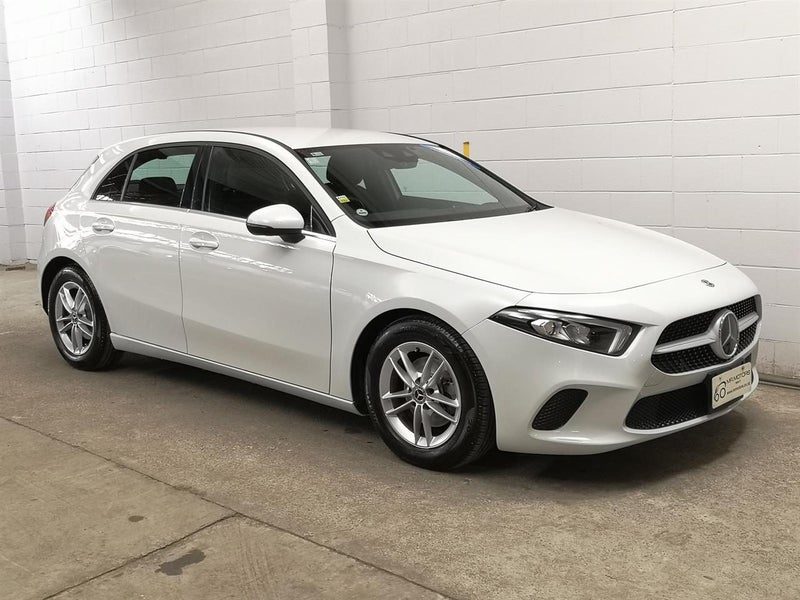 2020 Mercedes-Benz A 180