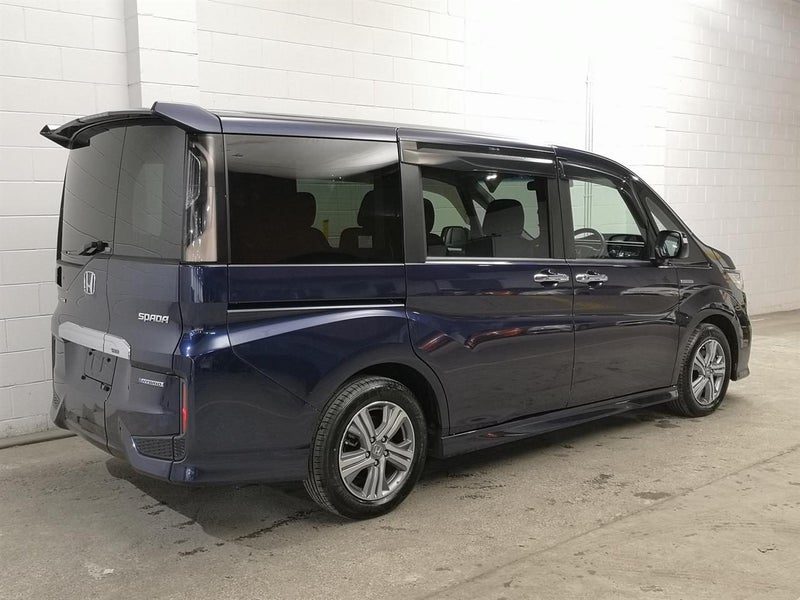 2018 Honda Step Wagon Spada, photo 2