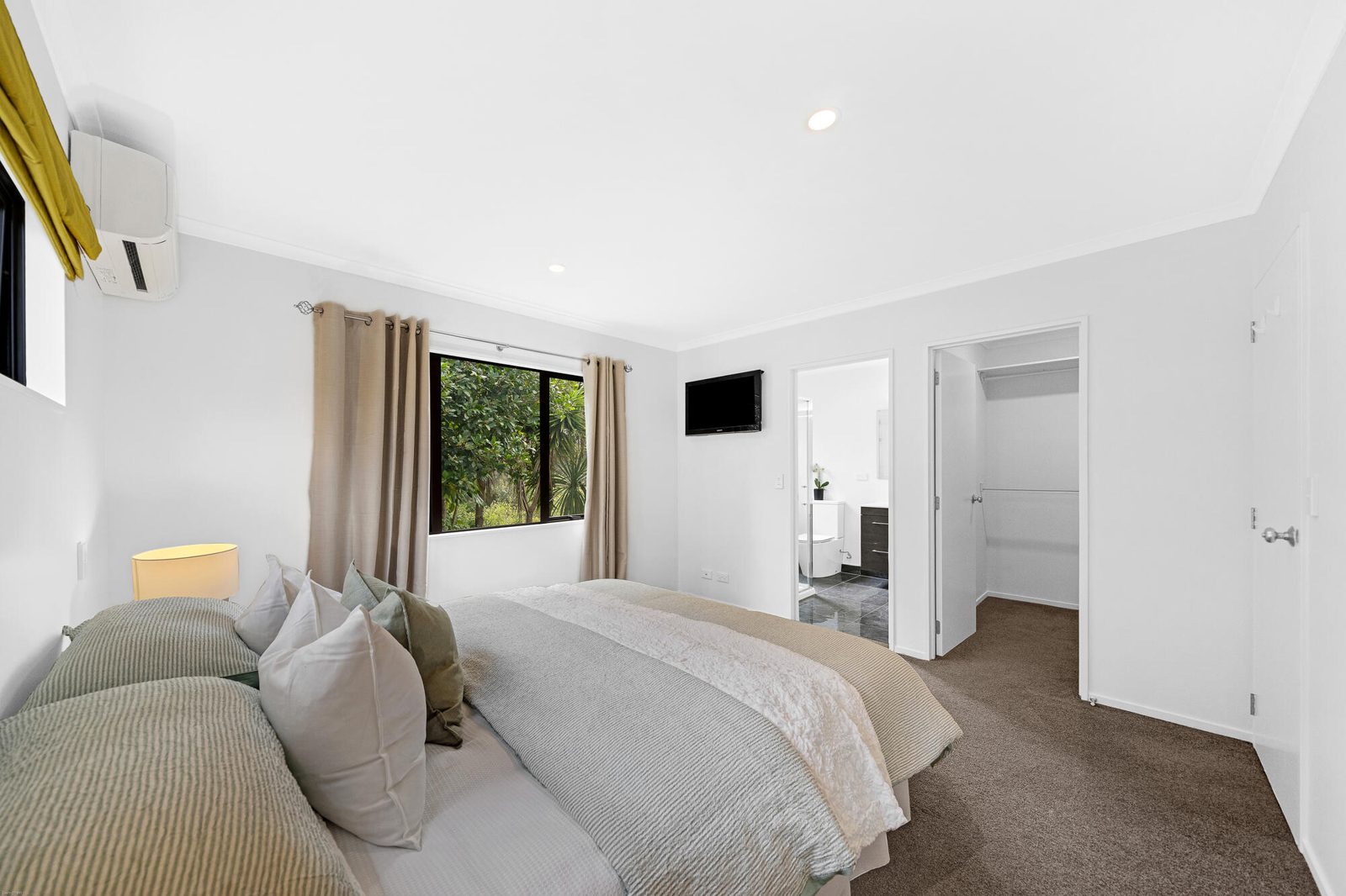 73b Hillwell Drive, Henderson, photo 19