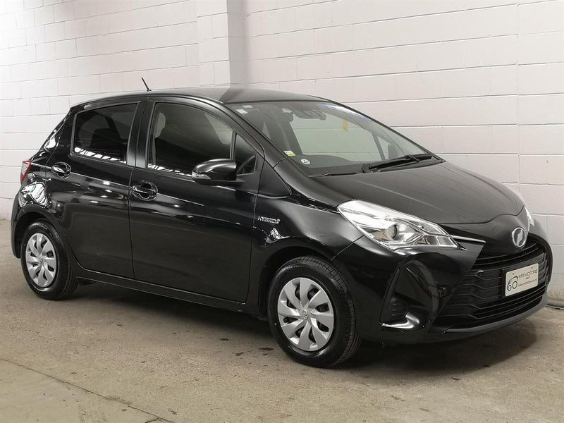 2017 Toyota Vitz new shape low ks