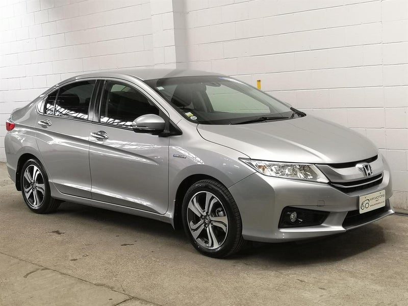 2017 Honda GRACE Leather, Mag Wheel, Low ks
