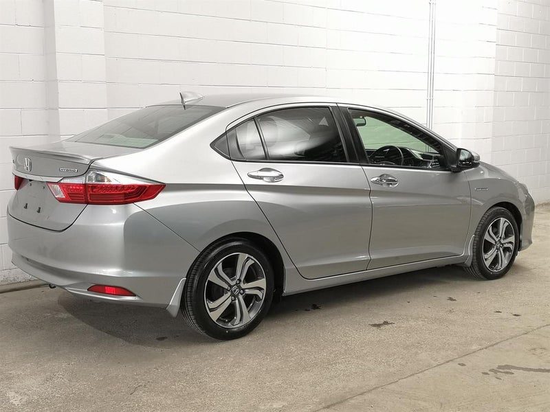 2017 Honda GRACE Leather, Mag Wheel, Low ks, photo 2