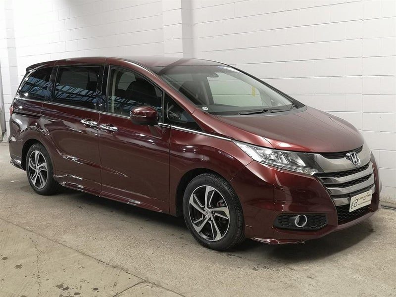 2017 Honda Odyssey 8 seater High Spec, As New