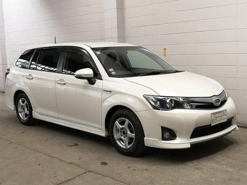 2015 Toyota Corolla Fielder