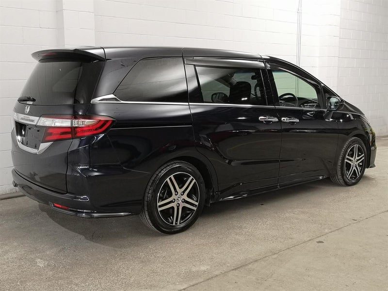 2015 Honda Odyssey Absolute, Camchain, Newshape, photo 2