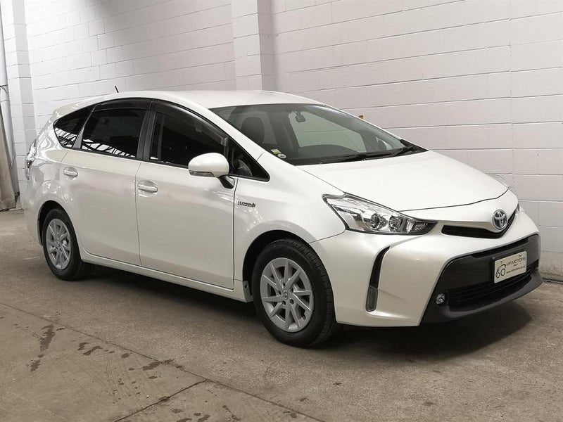 2015 Toyota Prius Alpha