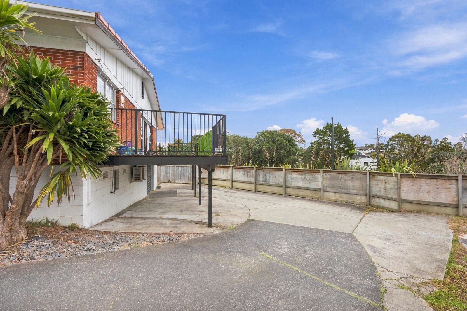 40 Church Crescent, Panmure, photo 5
