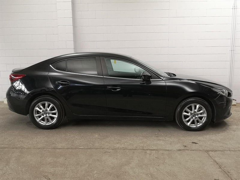 2014 Mazda Axela HEV Super low ks, as new, photo 3