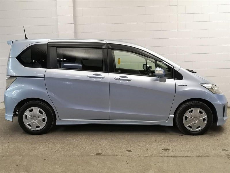 2012 Honda Freed 6 seater camchian, nice n tidy, photo 3