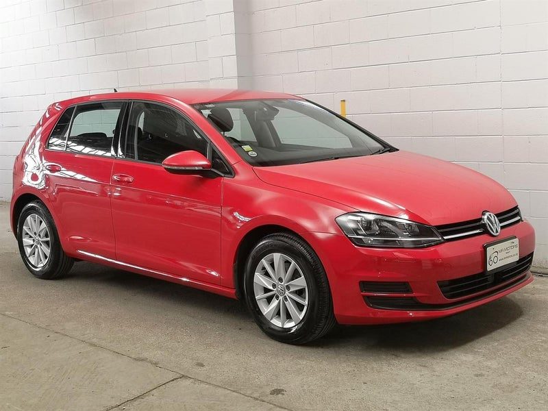 2016 Volkswagen Golf Super low ks, as new