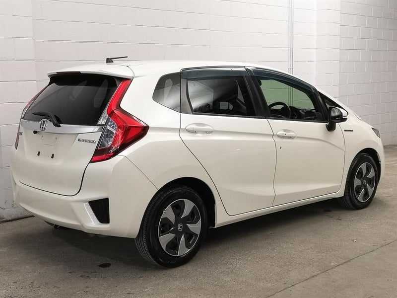 2015 Honda Fit Hybrid, camchain, nice n tidy, photo 2